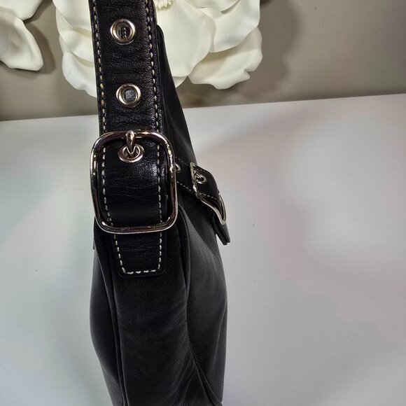 Vintage Coach Buckle Hobo Black Leather Bag - Picture 6 of 11
